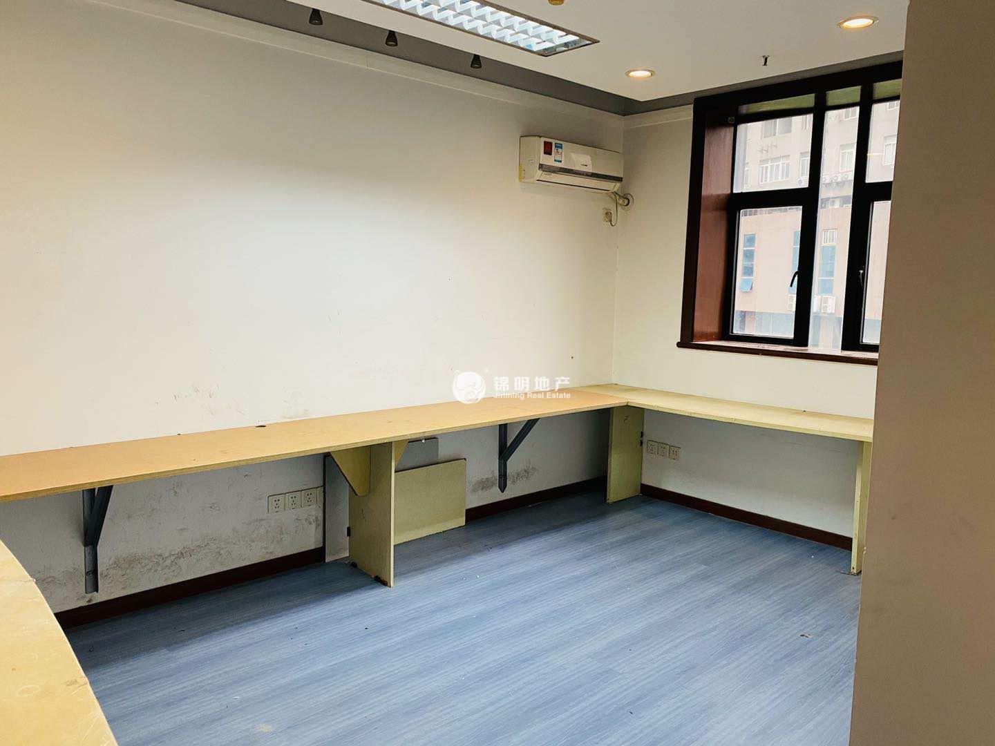 南京西路申银发展大厦175平米写字楼出租